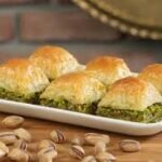 Baklava with pistachio- 12 pcs